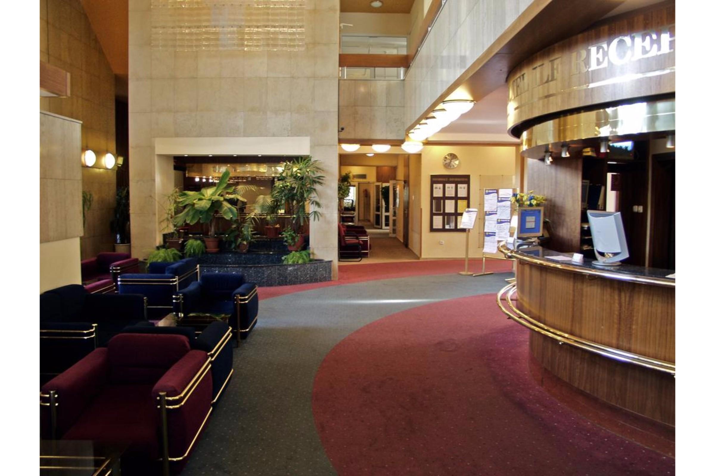 Hotel Ilf 프라하 외부 사진